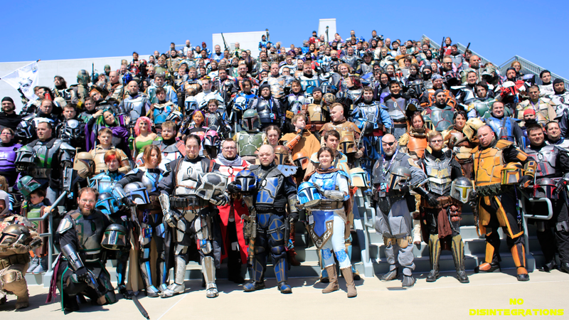 Illustration for article titled So Many Mandalorian Mercs At Star Wars Celebration 2015